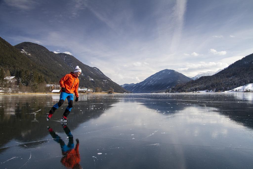 Ferienhof Obergasser Und Bergblick Weissensee Exteriör bild