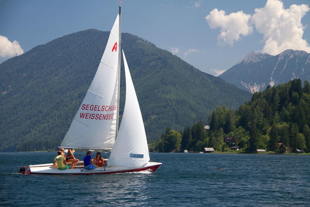Ferienhof Obergasser Und Bergblick Weissensee Exteriör bild